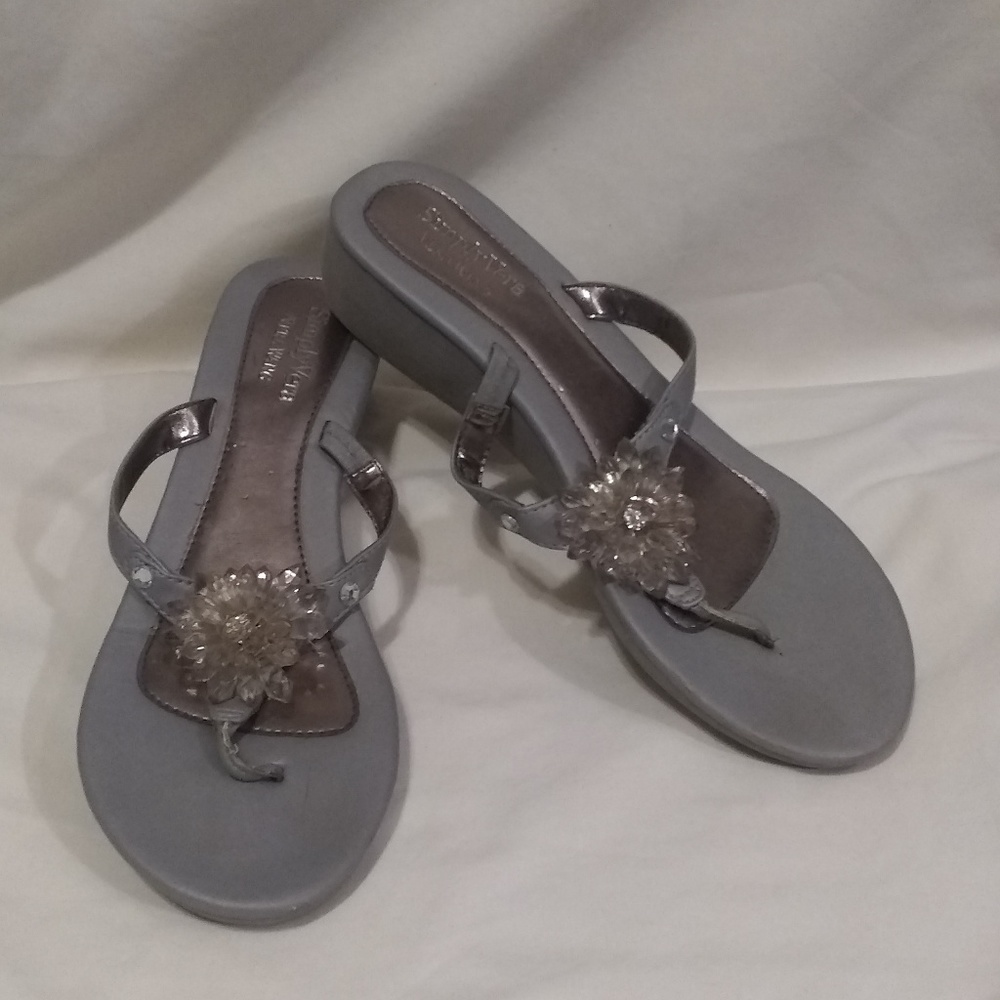 Simply Vera Wang Sandals Size 8/9